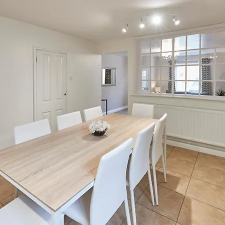 Victoria Townhouse * Whitby